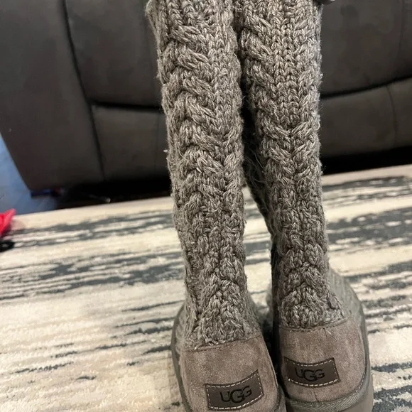 UGG Charcoal Knit Boots - Picture 9 of 10